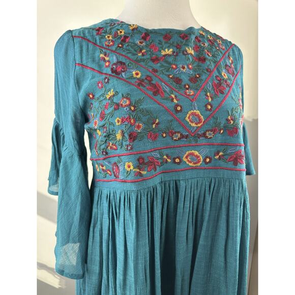 NWT Umgee Floral Embroidered Bell Sleeve Mini Dress Blue Boho Festival Medium - Picture 5 of 16